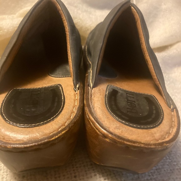 Born Light Navy Clog - Picture 5 of 7